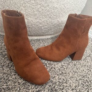 Kohl's Rich Brown Ankle Booties